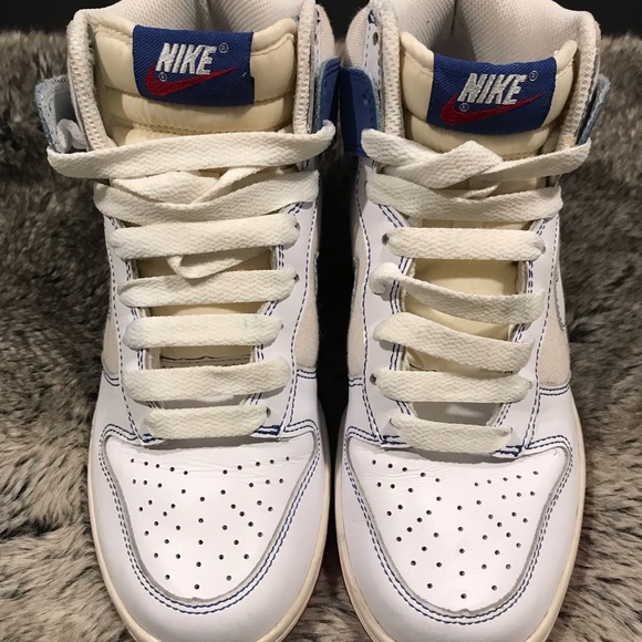 Nike Shoes - Women’s Nike Dunks